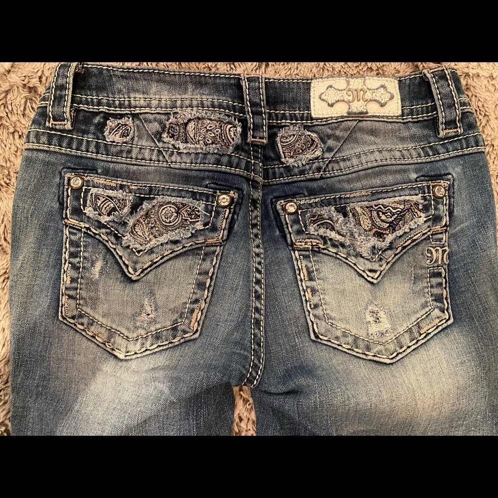 Miss Me Jeans, Mid-Rise Bootcut, Size 27, 39” long